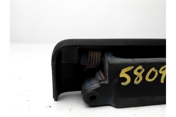 Recambio de maneta exterior delantero derecha para ford escort berlina 1.6 laser referencia OEM IAM A224004082E  