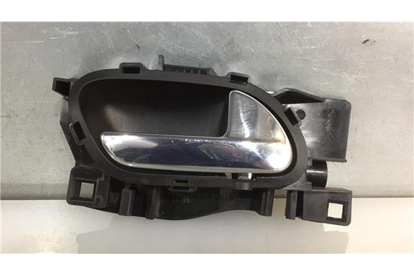 Recambio de manilla int. puerta delantero derecha para citroen c4 grand picasso 1.6 exclusive referencia OEM IAM 96555516VD  