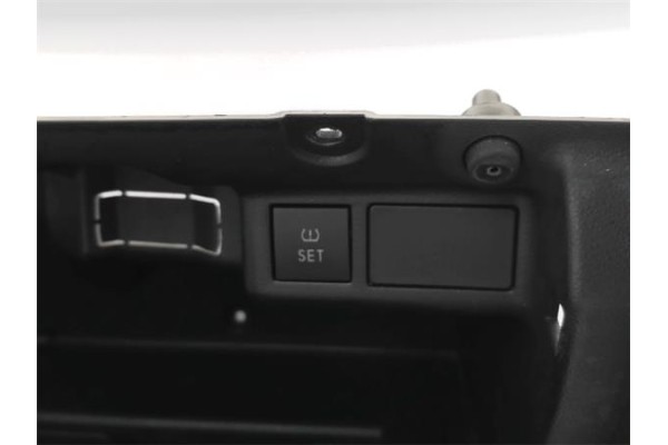 Recambio de guantera salpicadero para volkswagen polo v (6r1) 1.4 advance referencia OEM IAM 6R1857101L 6R1857121G 