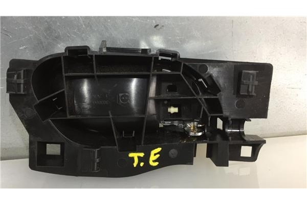 Recambio de manilla int. puerta trasero izquierda para citroen c4 grand picasso 1.6 exclusive referencia OEM IAM 96555518VD  