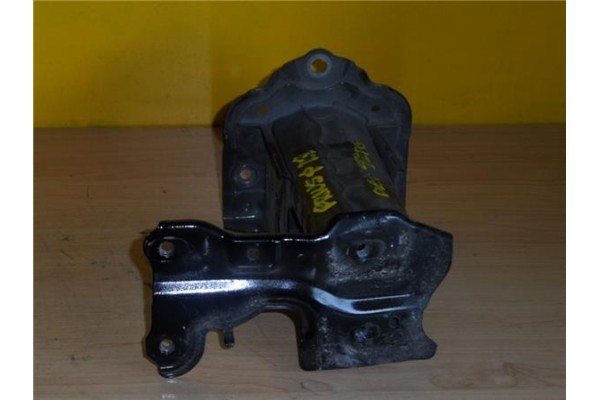 Recambio de refuerzo paragolpes para toyota prius + (zvw40) 1.8 advance referencia OEM IAM 5701447030  