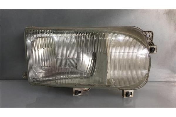 Recambio de faro delantero dcho para nissan vanette cargo (hc23) 2.3 d referencia OEM IAM 260107C002  