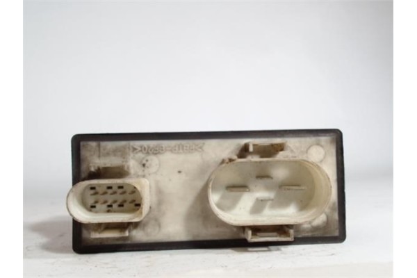 Recambio de caja reles para seat cordoba berlina (6k2) 1.9 open referencia OEM IAM 357919506 898718000 357919506A , AUDI | 3A091