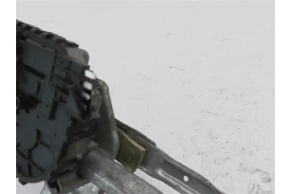 Recambio de motor limpiaparabrisas delantero para volkswagen polo iv (9n1) 1.4 trendline referencia OEM IAM 6Q2955119A 039024152