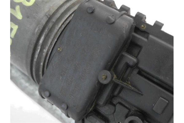 Recambio de motor limpiaparabrisas delantero para volkswagen polo iv (9n1) 1.4 trendline referencia OEM IAM 6Q2955119A 039024152