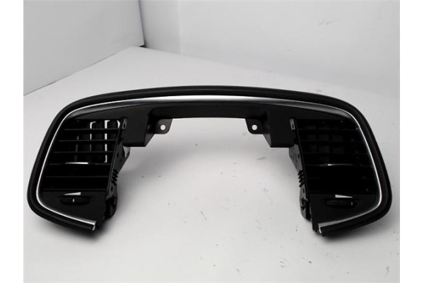 Recambio de embellecedor consola central para renault grand scenic iv 1.2 tce referencia OEM IAM 682605918R 1785828NTE9339 Recambio de embellecedor consola central para renault grand scenic iv 1.2 tce referencia OEM IAM 682605918R 1785828NTE9339