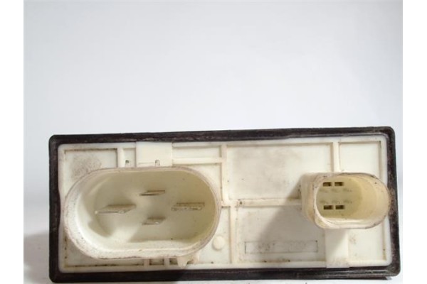 Recambio de caja reles para seat ibiza berlina (6j5) 1.4 fr referencia OEM IAM 1J0919506M 89967000 