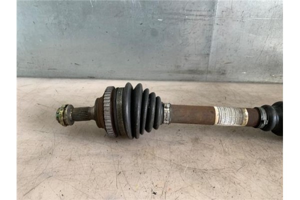 Recambio de palier delantero derecho para peugeot 206 2.0 hdi 90 referencia OEM IAM 32730Z  