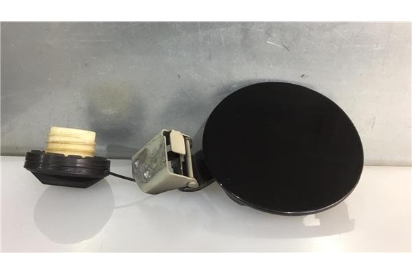 Recambio de tapa exterior combustible para suzuki swift iii (sg) 1.3 referencia OEM IAM 7711660B00  