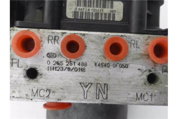 Recambio de nucleo abs para toyota verso (aur2/zgr2) 2.0 d-4d referencia OEM IAM 265251488 445400F050 