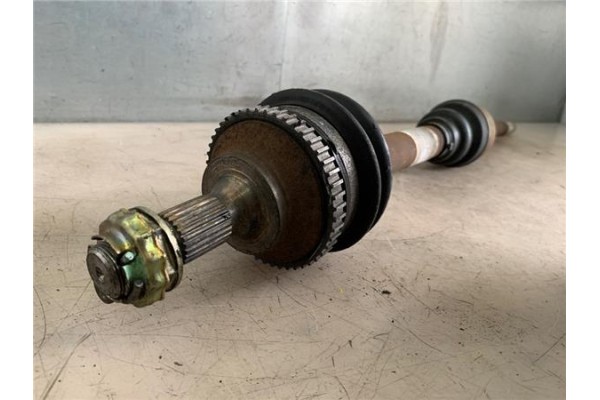 Recambio de palier delantero derecho para peugeot 206 2.0 hdi 90 referencia OEM IAM 32730Z  