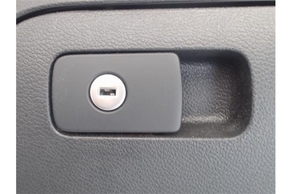 Recambio de guantera salpicadero para volkswagen golf vi (5k1) 1.4 advance referencia OEM IAM 1K1857101M  