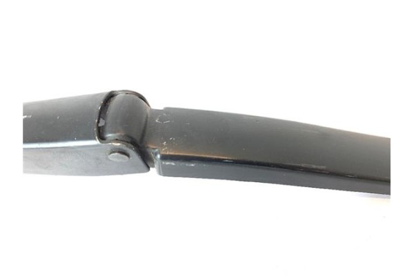 Recambio de brazo limpiaparabrisas delantero para fiat i doblo (119) 1.3 jtd referencia OEM IAM 46748144  