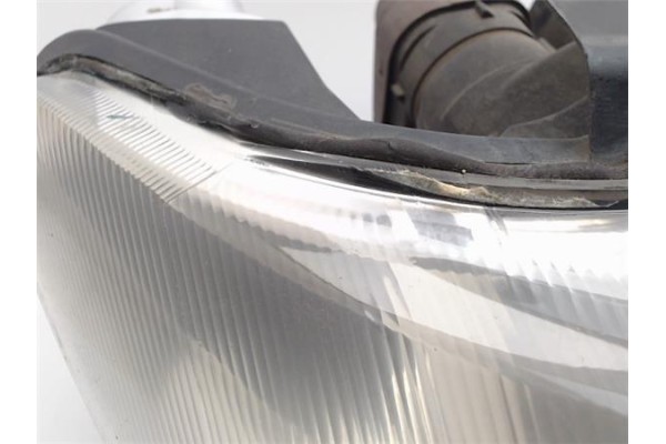 Recambio de faro delantero dcho para citroen xsara berlina referencia OEM IAM 6205R6  