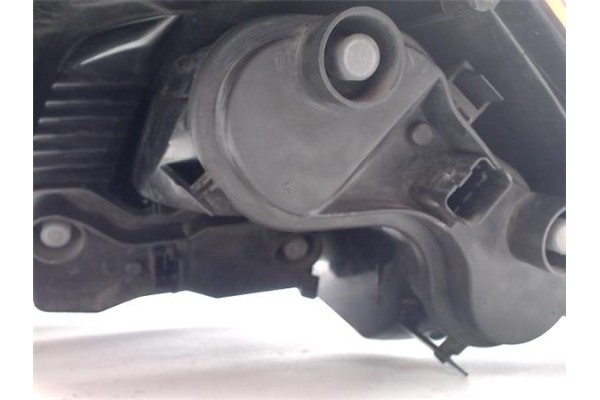 Recambio de piloto trasero izquierdo para renault megane ii (bm0/1_, cm0/1_) 1.5 dci referencia OEM IAM 8200073236  7700428054 ,