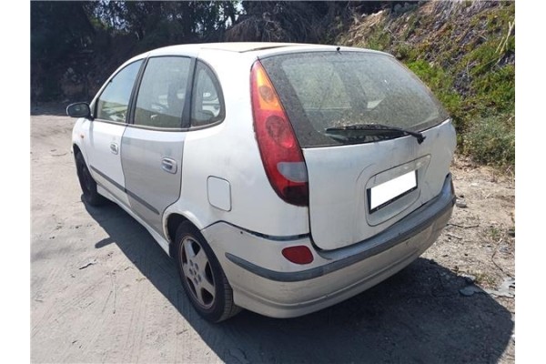 nissan almera tino (v10m) del año 2002