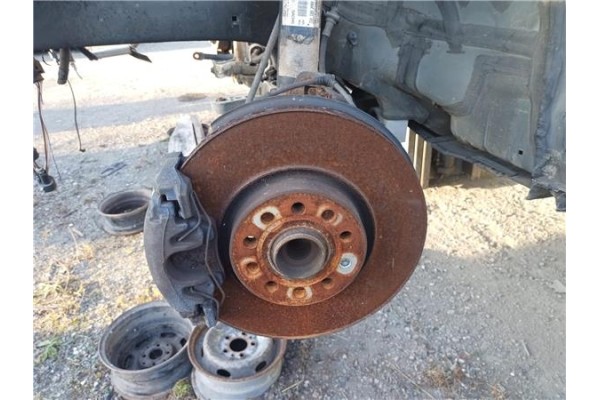 Recambio de mangueta delantero izquierda para volkswagen touran (1t1) 2.0 tdi referencia OEM IAM 1K0407255AA  