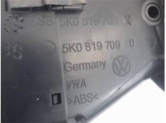 Recambio de rejilla entrada de aire para volkswagen golf vi (5k1) 1.4 advance referencia OEM IAM 5K0819703J  