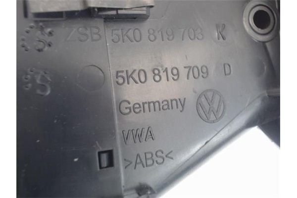Recambio de rejilla entrada de aire para volkswagen golf vi (5k1) 1.4 advance referencia OEM IAM 5K0819703J  