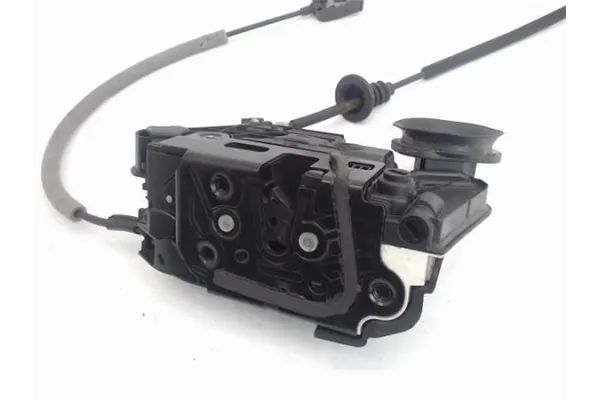 Recambio de cierre electromagnetico trasero derecho para volkswagen golf vi (5k1) 1.4 advance referencia OEM IAM 5K4839016H  