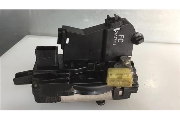 Recambio de cierre electromagnetico delantero derecho para opel signum 3.0 básico referencia OEM IAM 24447341 FC 