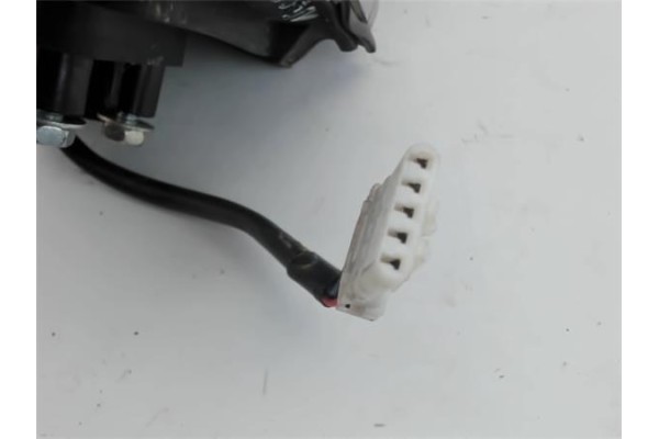 Recambio de retrovisor electrico izquierdo para nissan primera berlina (p11) referencia OEM IAM   