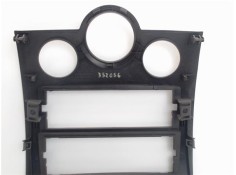 Recambio de embellecedor consola central para renault megane ii ranchera familiar (km0/1_) 1.9 dci referencia OEM IAM 8200074331