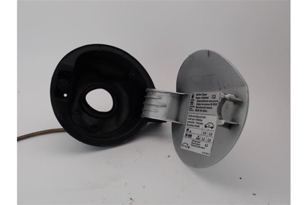 Recambio de tapa exterior combustible para volkswagen golf vi (5k1) 1.4 advance referencia OEM IAM 5K6809857C  