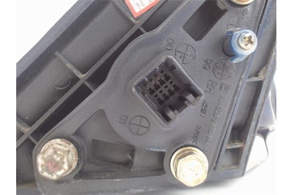 Recambio de retrovisor electrico derecho para hyundai coupe (j2) referencia OEM IAM   