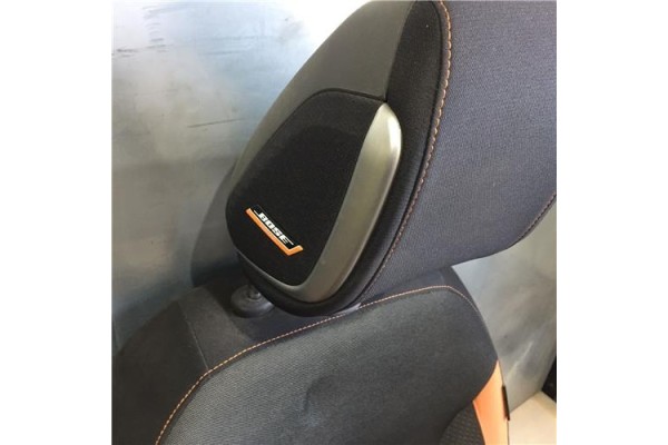 Recambio de juego asientos para nissan micra v (k14) 1.5 acenta referencia OEM IAM 876615FE0A 876205FC0C 