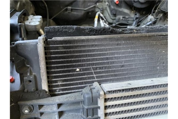 Recambio de radiador para opel antara 2.2 selective referencia OEM IAM 20777046 95192591 