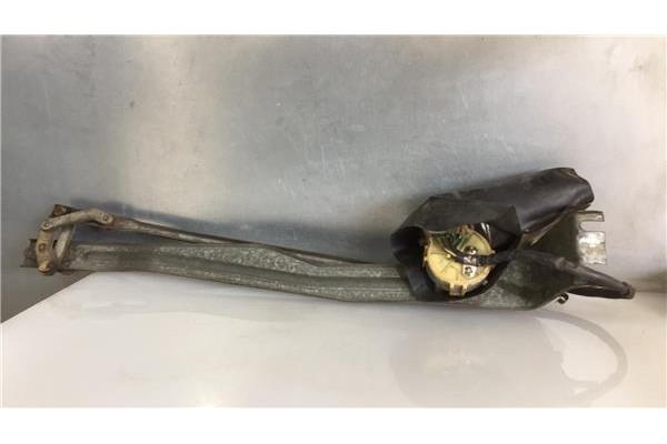 Recambio de motor limpiaparabrisas delantero para seat ibiza 1.2 referencia OEM IAM 9390332366  