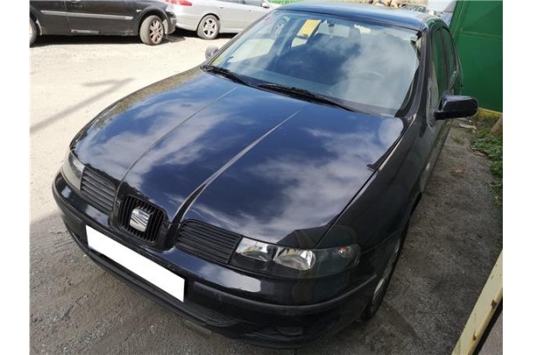 seat leon (1m1)(11.1999) del año 