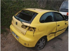 seat ibiza (6l1) del año 2002