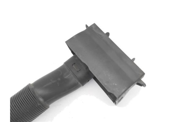 Recambio de carcasa filtro aire para volkswagen polo v (6r1) 1.4 advance referencia OEM IAM 036129611CD  