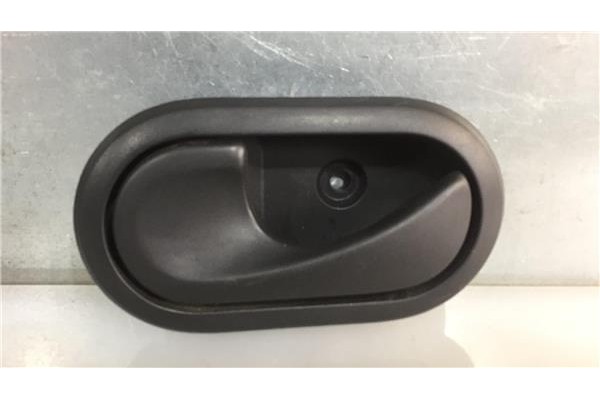 Recambio de manilla int. puerta delantero izquierda para dacia sandero i 1.2 ambiance referencia OEM IAM 8200733848 0503101 
