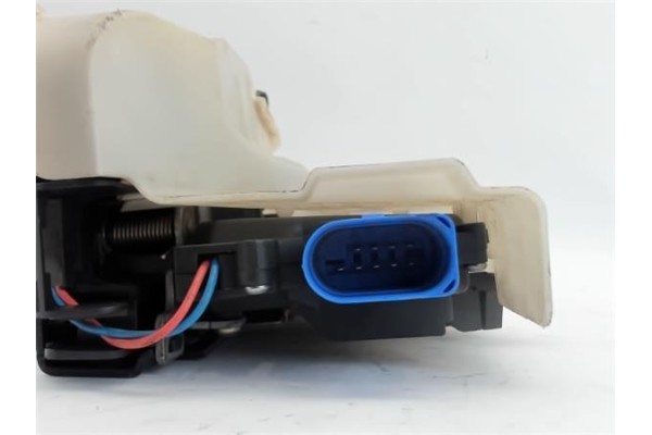 Recambio de cierre electromagnetico delantero derecho para volkswagen golf v plus (5m1) 1.9 tdi referencia OEM IAM 3D1837016AC 1