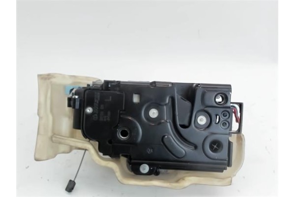 Recambio de cierre electromagnetico delantero izquierdo para volkswagen golf v plus (5m1) 1.9 tdi referencia OEM IAM 3D1837015AP