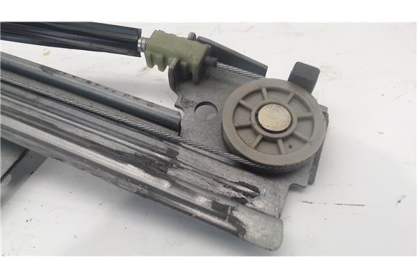 Recambio de mecanismo elevalunas delantero derecho para peugeot 306 3/5 pt. (s1) referencia OEM IAM 9222K7  