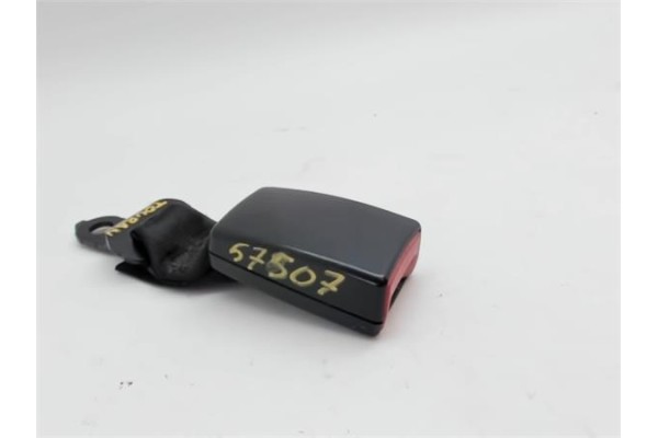 Recambio de anclaje cinturon trasero izquierdo para ford focus (daw, dbw) 1.6 16v referencia OEM IAM   