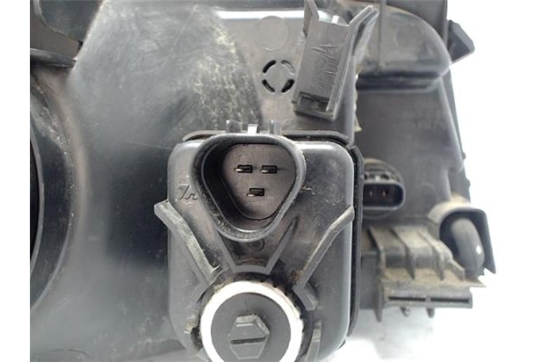 Recambio de faro delantero izquierdo para hyundai matrix (fc) referencia OEM IAM 9210117010  