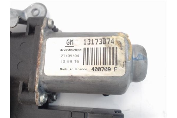 Recambio de mecanismo elevalunas delantero derecho para opel corsa c referencia OEM IAM   