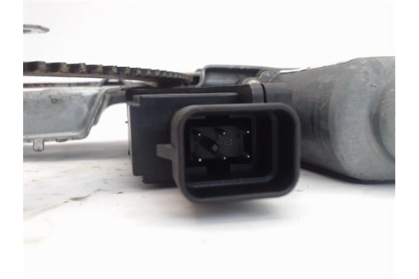 Recambio de mecanismo elevalunas delantero derecho para opel corsa c referencia OEM IAM   