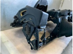 Recambio de salpicadero para ford fiesta vi 1.25 referencia OEM IAM 1738669  