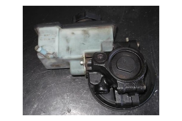 Recambio de bomba servodireccion para ford mondeo iii (b5y) 1.8 16v referencia OEM IAM 1506930  