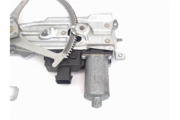 Recambio de mecanismo elevalunas delantero derecho para opel zafira a referencia OEM IAM 5140084  
