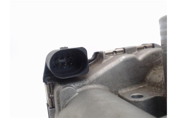 Recambio de caja mariposa aire para volkswagen polo iii berlina (6n2) 1.4 conceptline referencia OEM IAM 30133062C  