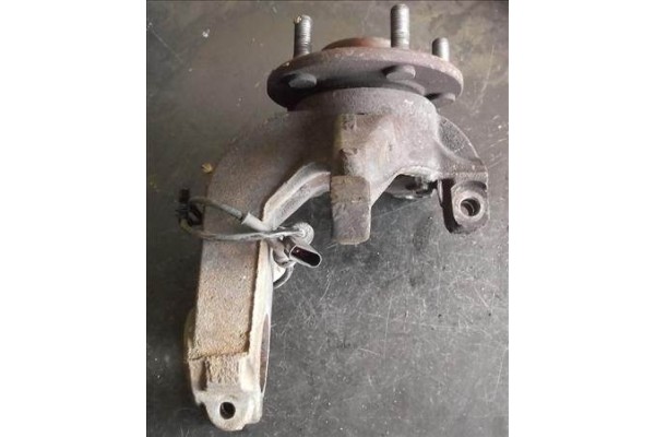 Recambio de mangueta delantero derecha para ford mondeo iii (b5y) 1.8 16v referencia OEM IAM 1763058  