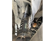 Recambio de amortiguador delantero izquierdo para jeep grand cherokee (wj/wg) 2.7 crd laredo referencia OEM IAM P52088900AI 2A18
