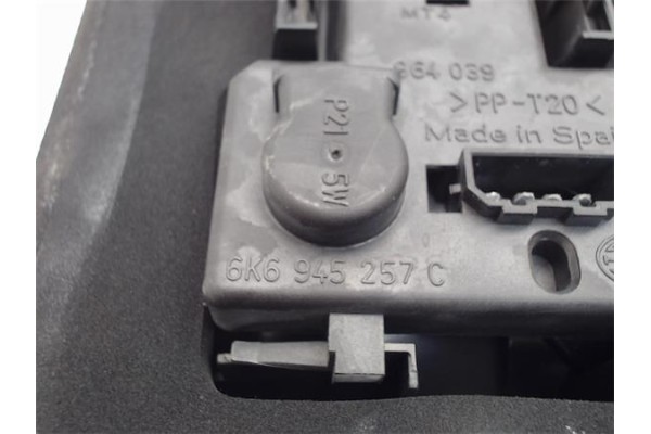 Recambio de piloto trasero izquierdo para seat ibiza (6k1) 1.4 referencia OEM IAM 6K6945257C  